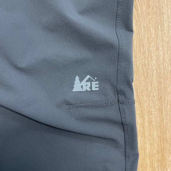 REI PANTS HIKING OUTDOOR STRETCH ZIP POCKETS GRAY MENS SIZE 40 ADJUSTABLE WAIST - Picture 11 of 12